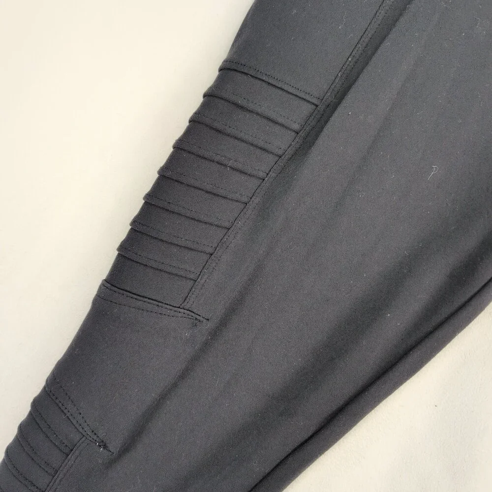 Athleta women black